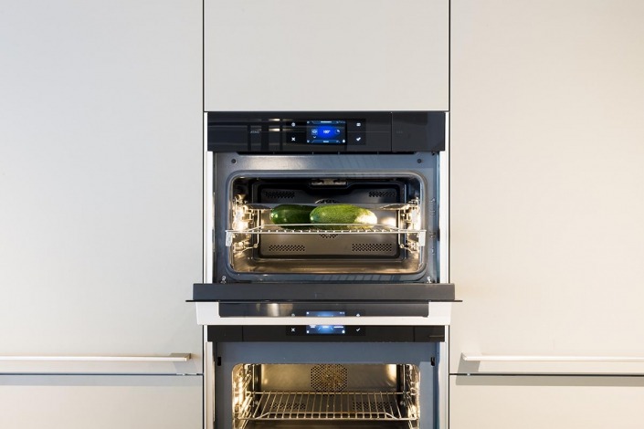 oven in designkeuken