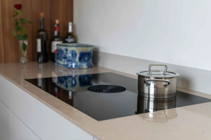 Modern en houtlook keuken | Bulthaup Stadshaege Keukendesign